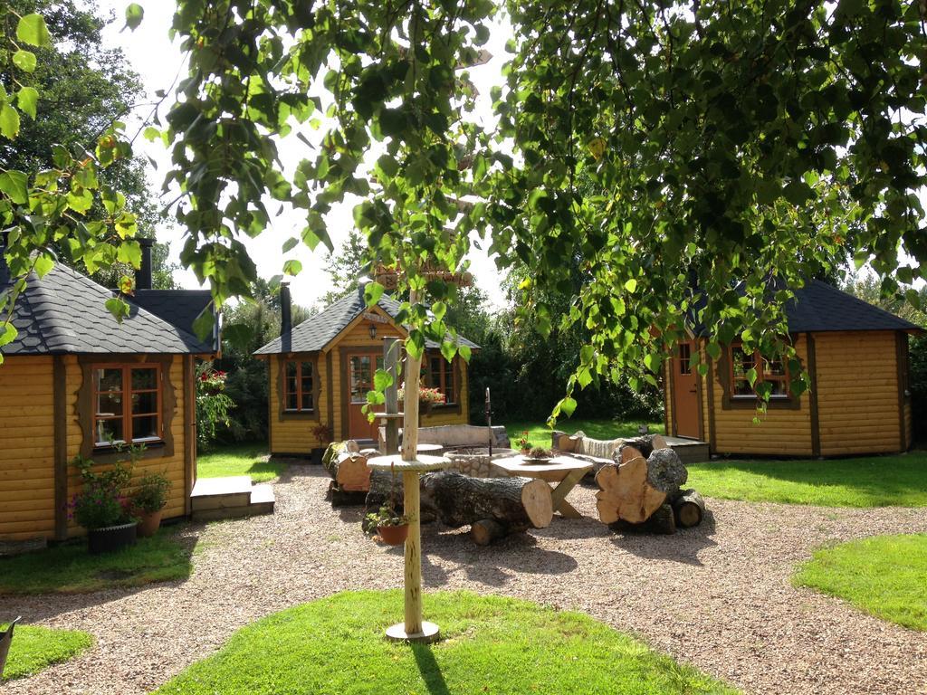 Baeverli Hills Lidköping Extérieur photo