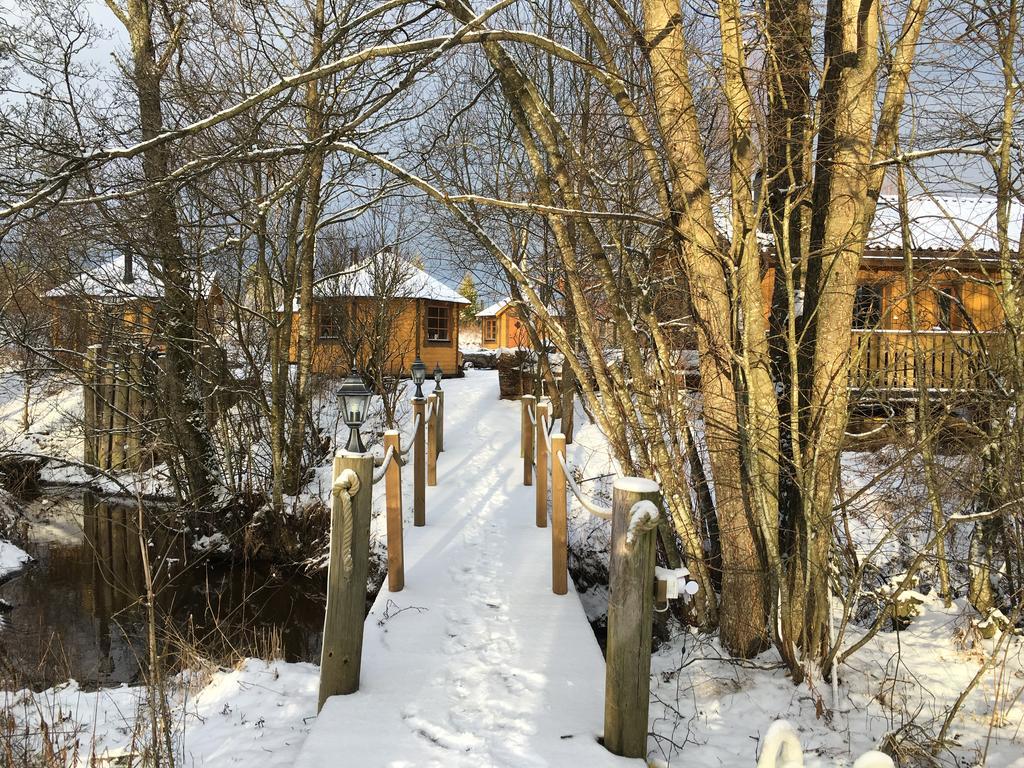 Baeverli Hills Lidköping Extérieur photo